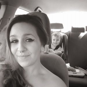 Meet your Posher, Amanda